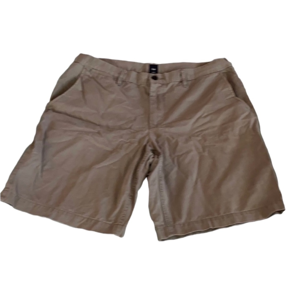 Men’s size 40 gray Gap khaki shorts